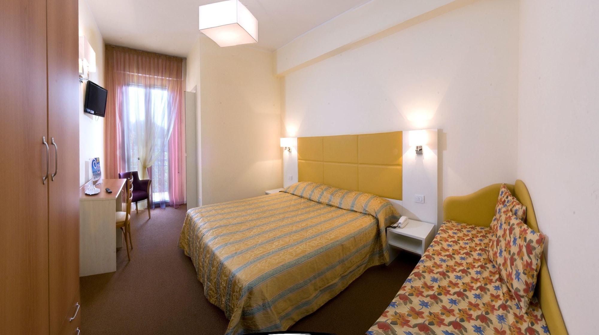 Hotel St. Moritz Bellaria-Igea Marina Exterior foto