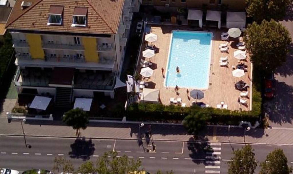 Hotel St. Moritz Bellaria-Igea Marina Exterior foto